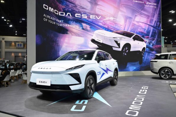 OMODA & JAECOO เปิดตัว ‘ใหม่ ดาวิกา’ สะท้อนตัวตนอัจฉริยะแห่งโลก EV พร้อมปลดล็อกประสบการณ์ใหม่ไปกับ OMODA C5 EV MAX+ ที่งาน Motor Show 2026