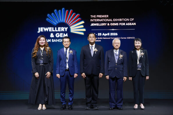 “JGAB 2026” ตอกย้ำเวทีอัญมณีและเครื่องประดับอาเซียนระดับโลก เดินหน้าดันไทยสู่ศูนย์กลางการค้า การจัดหาอัญมณีและเครื่องประดับ ผนึกพลังรัฐ–เอกชน–ผู้ประกอบการ ยกระดับศักยภาพธุรกิจไทยสู่ตลาดสากล พร้อมโชว์ไฮไลต์ดีไซน์–แหล่งอัญมณี–เครือข่ายธุรกิจระดับโลก