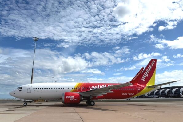 เวียตเจ็ทไทยแลนด์ รับมอบโบอิ้ง 737-8 ลำใหม่ล่าสุด เชื่อมั่นอุตฯ การบินฟื้น ชูโรดแมปรับฝูงบินล็อตใหญ่รวม 16 ลำ ในครึ่งปีหลัง 2569