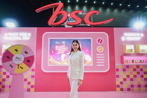“BSC” ผนึกกำลัง “มาม่าโอเค” ดันมิติใหม่เขย่าวงการบิวตี้ตอกย้ำความต่างเมคอัพผสานอาหาร ชูคอนเซปต์ Instant Beauty รสชาติความสวยที่ไม่ต้องรอ รองรับคนรุ่นใหม่