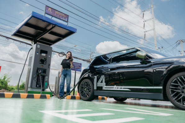 สเลย์ทริกซ์ จับมือ บุญทรีซูเปอร์มาร์เก็ต เปิดสถานีชาร์จเร็ว 120 kW เติมความสะดวกคนสมุทรสาคร พร้อมโปร 6.9 บาท/kWh นาน 3 เดือน